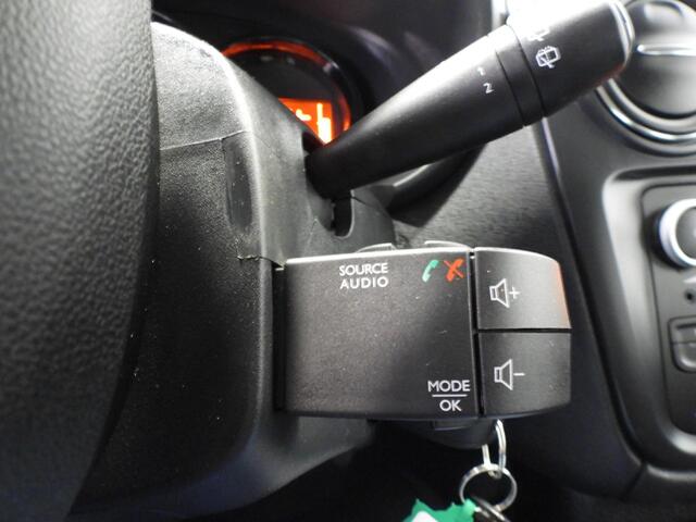 Dacia LODGY 1.3 TCe Essential 7-Pers. AIRCO/BLUETOOTH!