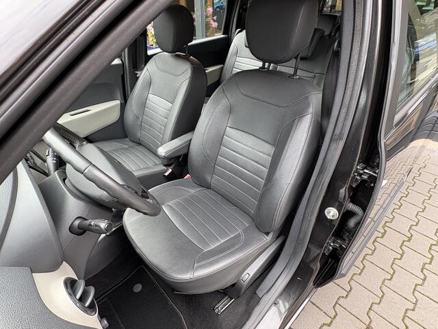 Dacia LODGY 1.2 TCe 7 pers. Camera, Navi, Cruise, Trekhaak. Garantie