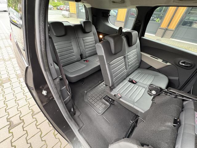 Dacia LODGY 1.2 TCe 7 pers. Camera, Navi, Cruise, Trekhaak. Garantie