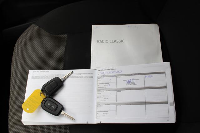 Dacia LODGY 1.6-16V de "Luxe" Airco - Trekhaak !!! 102 Pk