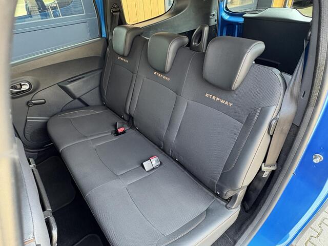Dacia LODGY 1.2 TCe Stepway Navigatie, Cruise control, PDC, Garantie