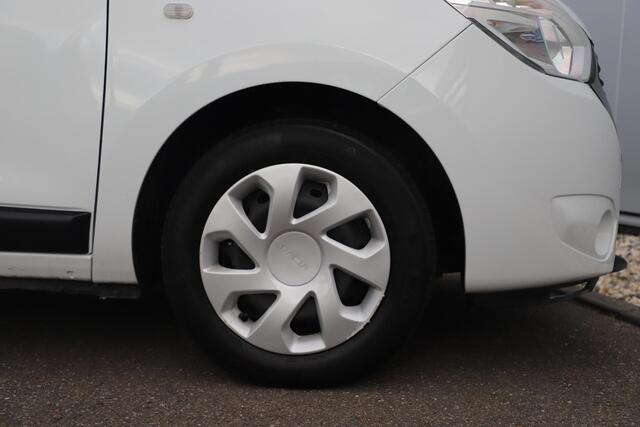 Dacia LODGY 1.3 TCe Essential 7p. 131PK Radio Bluetooth Airco 7 Persoons