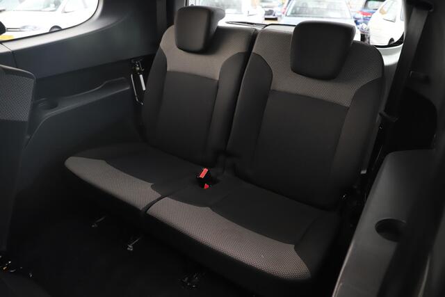 Dacia LODGY 1.3 TCe Essential 7p. 131PK Radio Bluetooth Airco 7 Persoons