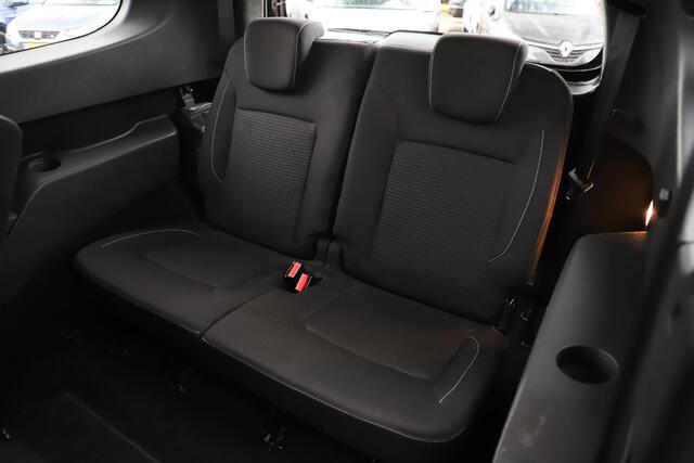 Dacia LODGY 1.3 TCe Comfort 7p. Airco Navigatie Carplay Achteruitrijcamera Bluetooth Elektrische Ramen 7 Persoons 16 inch LMV