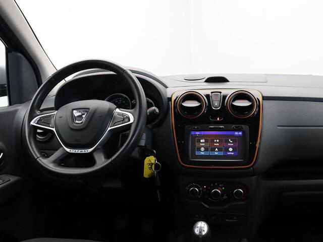 Dacia LODGY 1.2 TCe Série Limitée Stepway 5p. | Trekhaak | Lichtmetalen Velgen | Airconditioning | Navigatie |