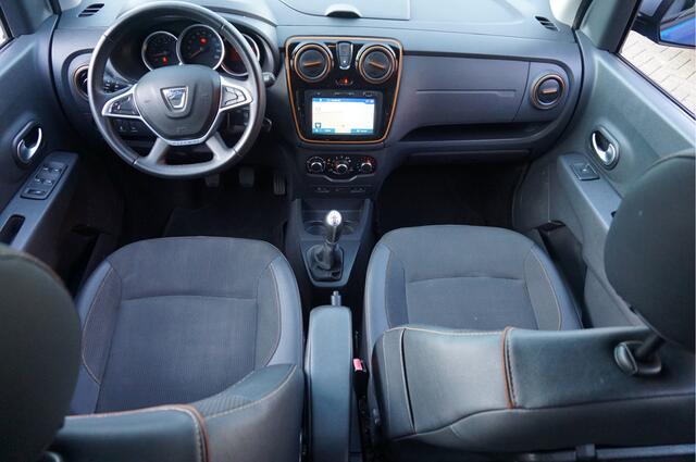 Dacia LODGY 1.2 TCe Série Limitée Stepway 7p. Navigatie