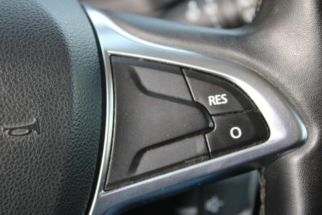 Dacia LODGY 1.3 TCe Stepway 7p//Navi//Trekhaak!!