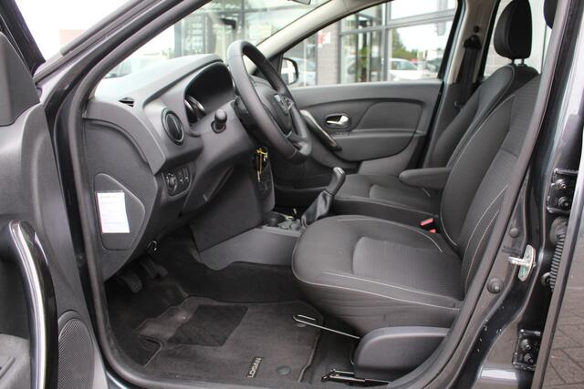 Dacia LOGAN MCV 0.9 TCe Bi-Fuel / Navigatie / Camera / Trekhaak / N.A.P.