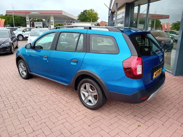 Dacia LOGAN MCV 0.9 TCe Stepway, Airco, Multimediasysteem, Bluetooth telefoonverbinding, Navigatie, Camera, Cruise control, Parkeersensoren, Elektrische ramen en spiegels, Nette auto, BOVAG