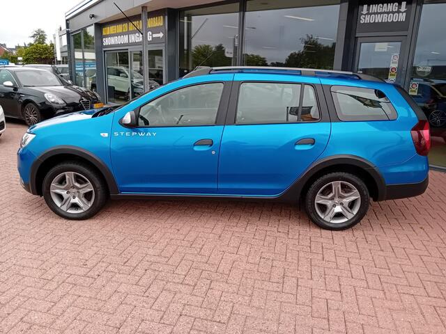 Dacia LOGAN MCV 0.9 TCe Stepway, Airco, Multimediasysteem, Bluetooth telefoonverbinding, Navigatie, Camera, Cruise control, Parkeersensoren, Elektrische ramen en spiegels, Nette auto, BOVAG