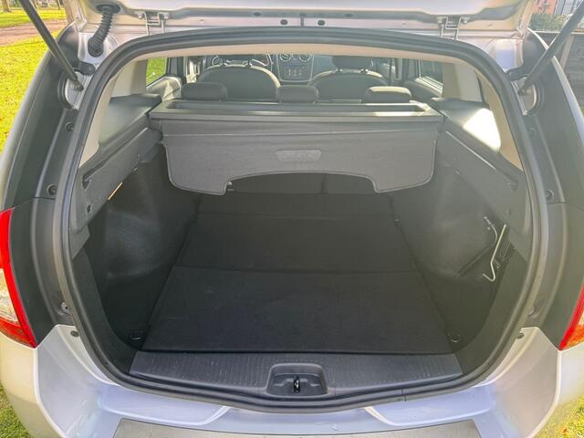 Dacia LOGAN MCV 0.9 TCe S&S Prestige TREKHAAK DEALER OND. BJ 2016 !!!