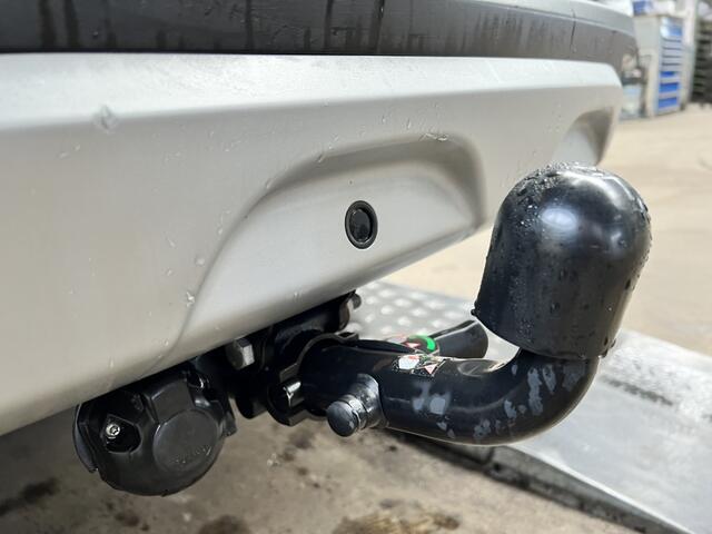 Dacia LOGAN MCV 0.9 TCe Stepway Cruise Airco Navi Camera Trekhaak Nap
