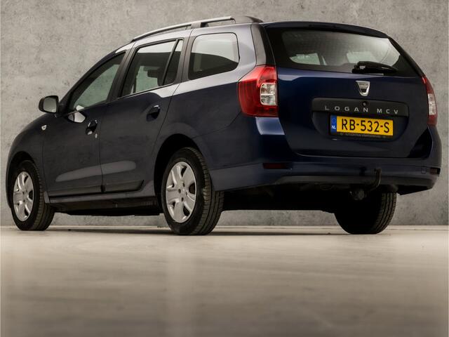 Dacia LOGAN MCV 0.9 TCe Laureate (NAVIGATIE, AIRCO, CRUISE, SPPORTSTOELEN, ARMSTEUN, BLUETOOTH, TREKHAAK, NIEUWE APK, NIEUWSTAAT)