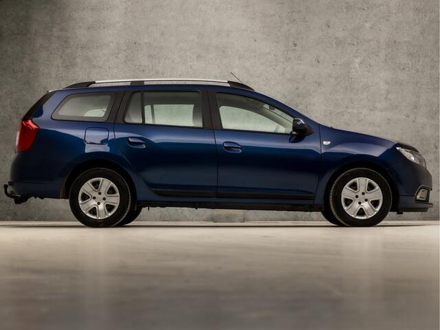 Dacia LOGAN MCV 0.9 TCe Laureate (NAVIGATIE, AIRCO, CRUISE, SPPORTSTOELEN, ARMSTEUN, BLUETOOTH, TREKHAAK, NIEUWE APK, NIEUWSTAAT)