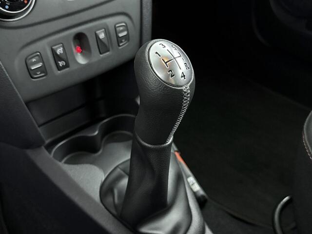 Dacia LOGAN MCV 0.9 TCe Tech Road | 1e eigenaar | Navigatie | Climate Control | Cruise Control | Parkeersensoren achter