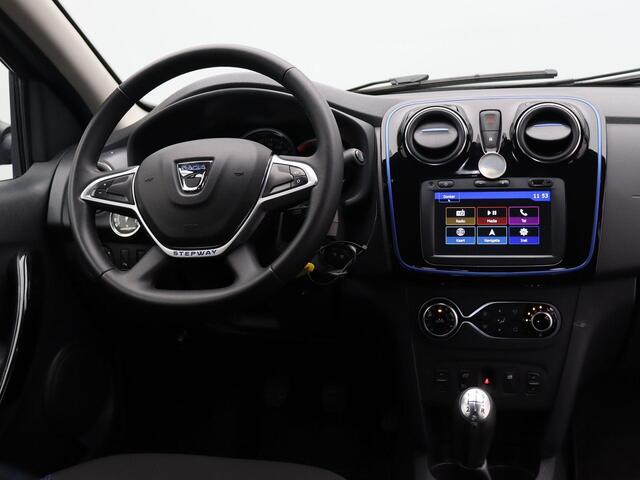 Dacia LOGAN MCV TCe 100pk BiFuel Stepway Serie Limitee 15th Anniv. | Airco | Parkeersensoren achter | Achteruitrijcamera |