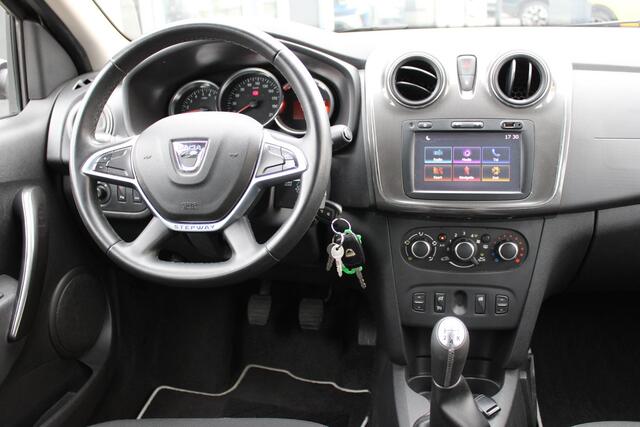 Dacia LOGAN MCV TCe 90 Stepway | NL Auto | Dealeronderhouden |