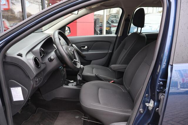 Dacia LOGAN MCV TCe 90pk SL Royaal | Origineel NL | Airco | Cruise | Camera | Trekhaak |