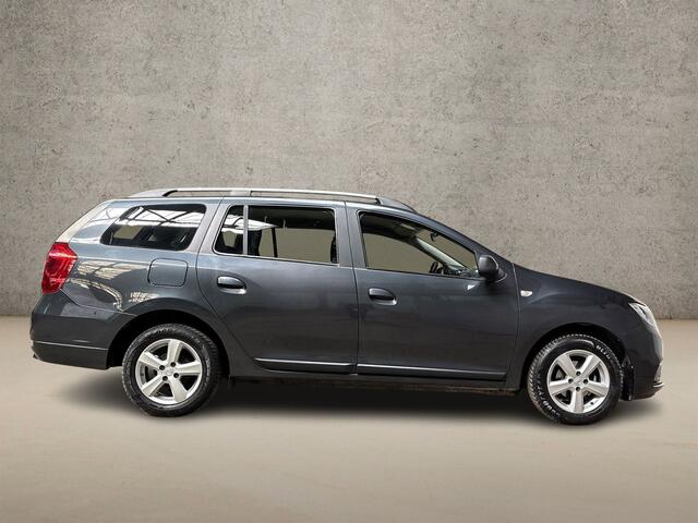 Dacia LOGAN MCV 0.9 TCe Sport Automaat (NAVIGATIE, CAMERA, NAP, PARKEERSENSOREN, SPORTSTOELEN, LM VELGEN, BLUETOOTH, CRUISE, NIEUWSTAAT)