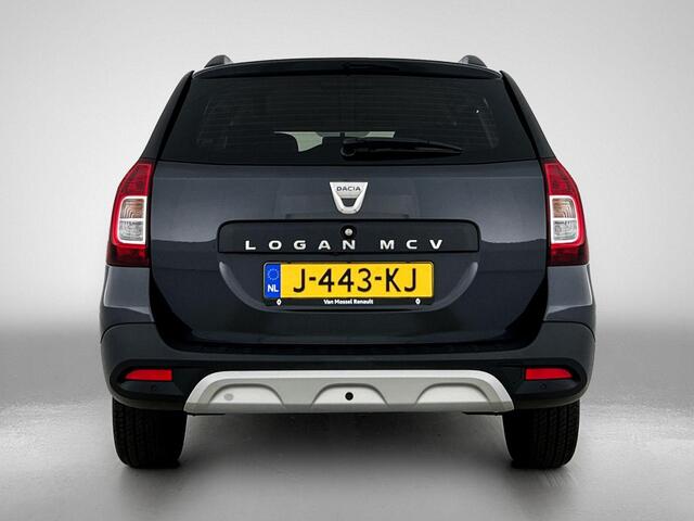 Dacia LOGAN MCV 1.0 TCe Stepway Serie Limitee 15th Anniv. | Airco Automatisch | Achteruitrijcamera | Apple Carplay/Android Auto | Cruise Control | DAB | Dealeronderhouden | Elektrische Ramen | Leder | Parkeersensoren Achter | Privacy Glass |
