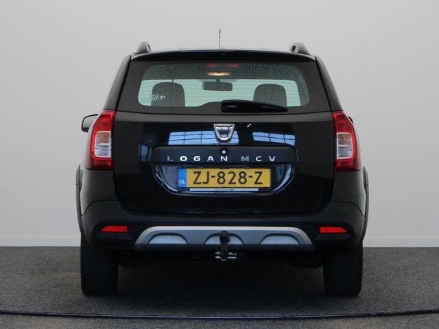 Dacia LOGAN MCV TCe 90pk Stepway | Trekhaak | Parkeersensoren Achter | Navigatie |