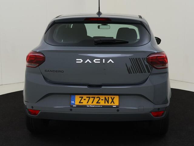 Dacia SANDERO 1.0 TCe 90 PK Essential LPG Navigatie / Airco / Cruise Control / Parkeersensoren Voor en Achter / Camera Achter / Apple Carplay & Android Auto