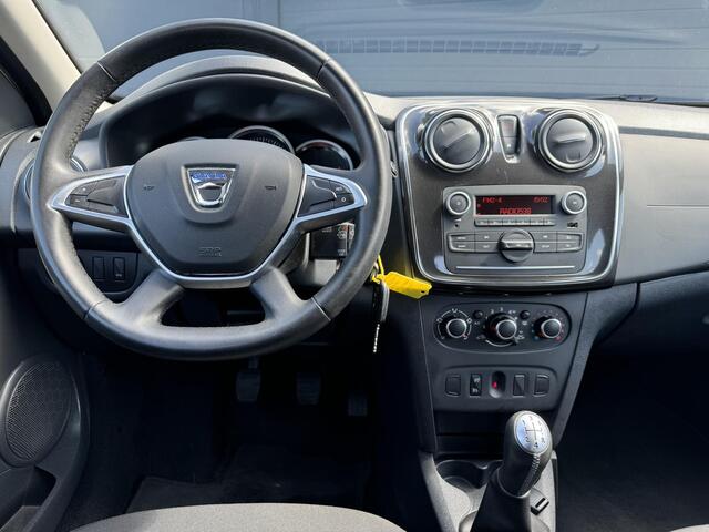 Dacia SANDERO 0.9 TCe Laureate Airco,Cruise,Elektr. Ramen,LM Velgen,Trekhaak,N.A.P,APK tot 04-2025