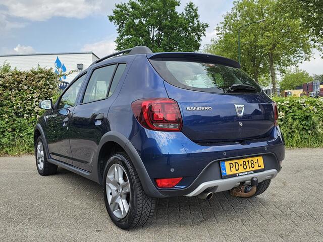 Dacia SANDERO 0.9 TCe SL Stepway AUT! 1e Eig! Camera! Trekhaak! Zondag OPEN!