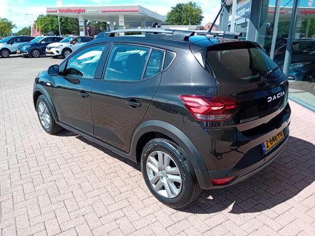 Dacia SANDERO 1.0 TCe 90Stepway Expression, Airco, Apple carplay / Android auto, Cruise control, Parkeersensoren, Regensensor, Dimlicht automatisch, Elektrische ramen en spiegels, Nieuwstaat, Dealer garantie, BOVAG