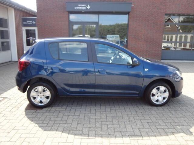 Dacia SANDERO 0.9 TCe Laureate ,Navi ,Camera ,Pdc