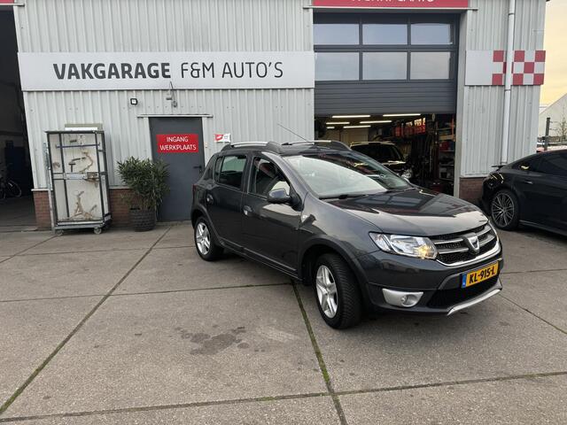 Dacia SANDERO 0.9 TCe Bi-Fuel Stepway Lauréate