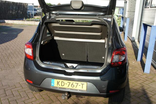 Dacia SANDERO 0,9 TCe 90pk Laureate