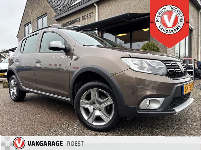 Dacia SANDERO 0.9 TCe Stepway Laureate Navigatie / Parkeersensors