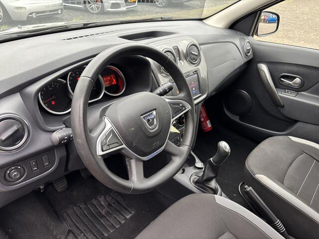 Dacia SANDERO 0.9 TCe Stepway Laureate Navigatie / Parkeersensors