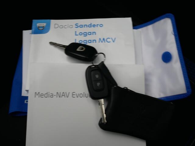 Dacia SANDERO 1.0 TCE STEPW. SL 15 **Clima//Navi **