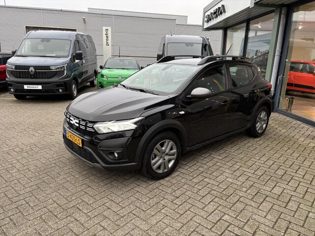 Dacia SANDERO Stepway 1.0 TCe 100 ECO-G Expression PARKEERSENSOREN ACHTER / LICHTMETALEN VELGEN / HANDGESCHAKKELD / AIRCO