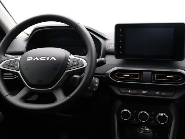 Dacia SANDERO Stepway 1.1 TCe 110pk Extreme | Parkeersensoren voor/achter | Blind spot warning | Navigatie |