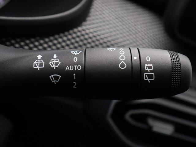 Dacia SANDERO TCe 90pk Expression Dacia Sandero 1.0 TCe 90pk Expression | Parkeersensoren voor/achter | Achteruitrijcamera | Handsfree card | Elek. parkeerrem |