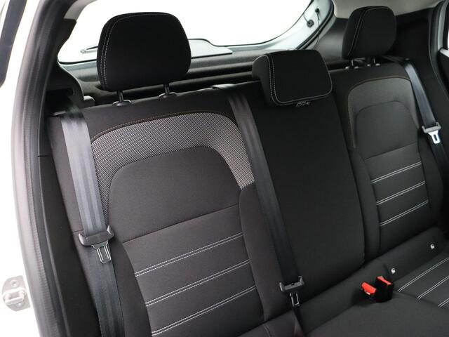 Dacia SANDERO Stepway TCe 100pk ECO-G Expression | Achteruitrijcamera | Parkeersensoren voor en achter | Dodehoek detectie |