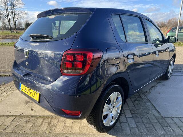 Dacia SANDERO 1.0 TCe Bi-Fuel Comfort / Dealer onderhouden / Elek. Spiegels / Armsteun / Airco / Cruise /
