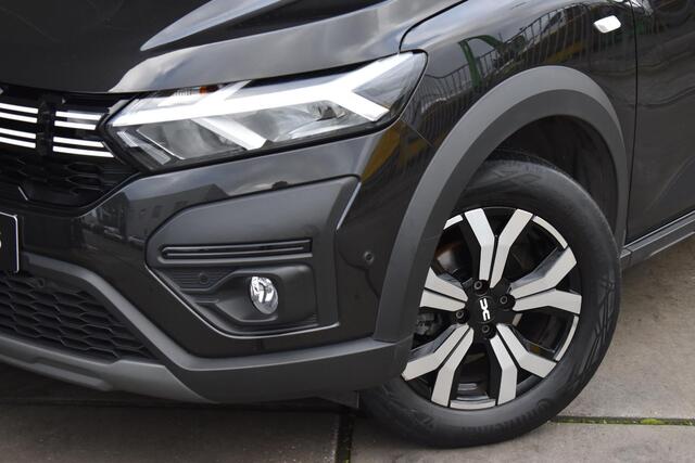 Dacia SANDERO Stepway TCe 90 Comfort | AUTOMAAT | CAMERA | NAVI | CRUISE CONTROL | CLIMATE CONTROL | PDC | LMV