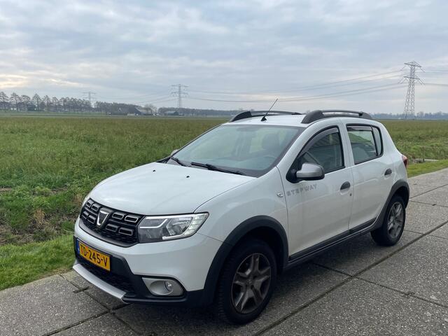 Dacia SANDERO 0.9 TCe SL Stepway, navigatie, camera, trekhaak