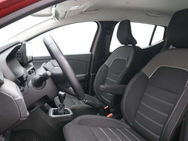 Dacia SANDERO Stepway 1.0 TCe 100 Bi-Fuel Comfort LPG / Trekhaak / Navigatie / LPG-G3 / Cruise Control / Airco / Parkeersensoren achter / Trekgewicht 1100KG / 1ste Eigenaar / Historie aanwezig /
