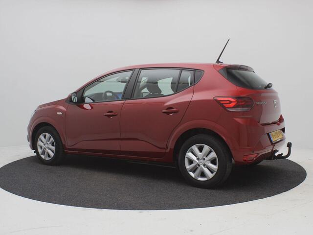 Dacia SANDERO Stepway 1.0 TCe 100 Bi-Fuel Comfort LPG / Trekhaak / Navigatie / LPG-G3 / Cruise Control / Airco / Parkeersensoren achter / Trekgewicht 1100KG / 1ste Eigenaar / Historie aanwezig /