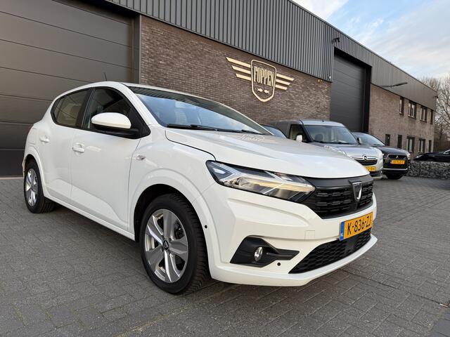 Dacia SANDERO 1.0 TCe 100 Bi-Fuel Essential | 1E EIGENAAR | 12MND GARANTIE | LPG | NAVI | LED | DAB | CARPLAY |