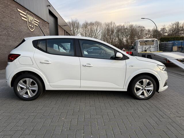 Dacia SANDERO 1.0 TCe 100 Bi-Fuel Essential | 1E EIGENAAR | 12MND GARANTIE | LPG | NAVI | LED | DAB | CARPLAY |