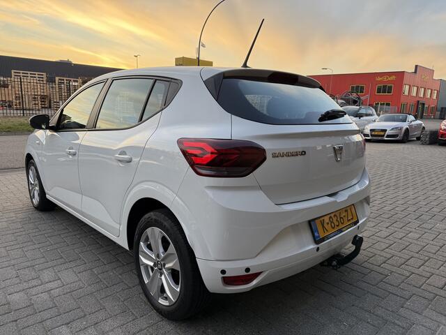 Dacia SANDERO 1.0 TCe 100 Bi-Fuel Essential | 1E EIGENAAR | 12MND GARANTIE | LPG | NAVI | LED | DAB | CARPLAY |