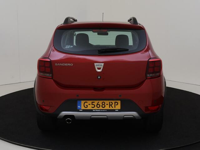 Dacia SANDERO 0.9 TCe 90 PK Tech Road Navigatie / Climate Control / Cruise Control / Parkeersensoren Achter / Camera Achter