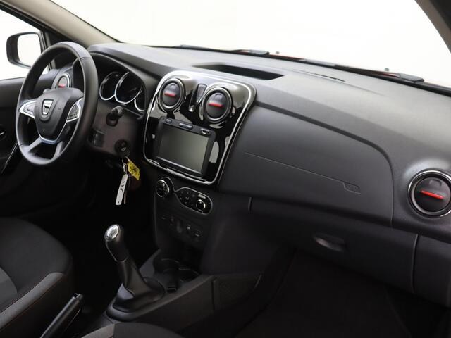 Dacia SANDERO 0.9 TCe 90 PK Tech Road Navigatie / Climate Control / Cruise Control / Parkeersensoren Achter / Camera Achter