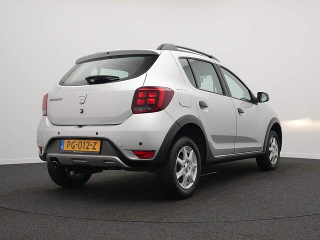 Dacia SANDERO Stepway TCe 90 Série Limitée Stepway - All seasonbanden - Eerste Eigenaar - Lage Kilometerstand
